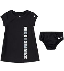 Nike St - Kjole/Bloomers - Sort