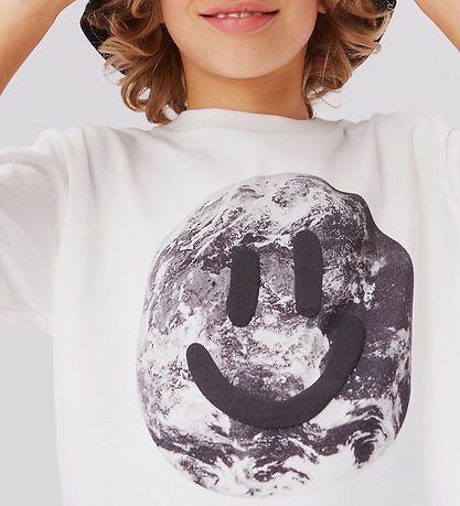 Molo T-shirt - Riley - Smiling Earth