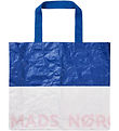 Mads Nørgaard Shopper - Laundrette Athens - Surf The Web