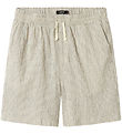 LMTD Shorts - NlmHugo - Turtledove m. Striber