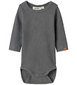 Lil Atelier Body l/æ - Rib - NbmRajo - Poppy Seed