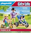 Playmobil City Life - Mor Med Brn - 70284 - 17 Dele