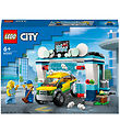 LEGO City - Bilvask 60362 - 243 Dele