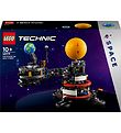 LEGO Technic - Jorden og Mnen i Kredslb 42179 - 526 Dele