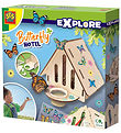 SES Creative - Explore - Insekthotel - Sommerfugle