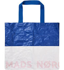 Mads Nørgaard Shopper - Laundrette Athens - Surf The Web
