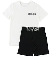 Beskrivelse rørledning Touhou Calvin Klein Nattøj - Alt til baby, børn & teen - Gratis fragt i DK