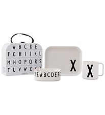 Design Letters Spisest - Classics In A Suitcase - X