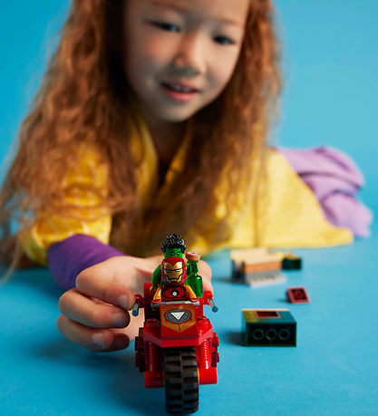 LEGO® Marvel - Iron Man med motorcykel og Hulk 76287 - 68 Dele