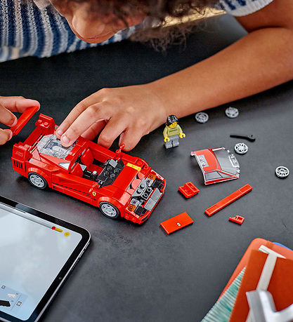LEGO® Speed Champions - Ferrari F40-Superbil 76934 - 318 Dele