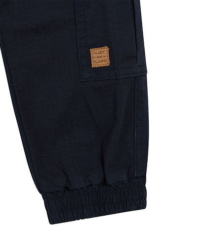 Hust and Claire Bukser - Tex - Navy