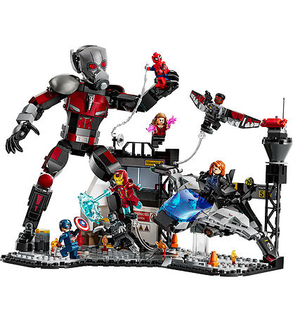 LEGO® Marvel - Captain America Civil War-Actionkamp 76314 - 736 