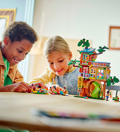 LEGO® Friends - Venskabs-trætophus Og Krea-område 42652 - 701 De