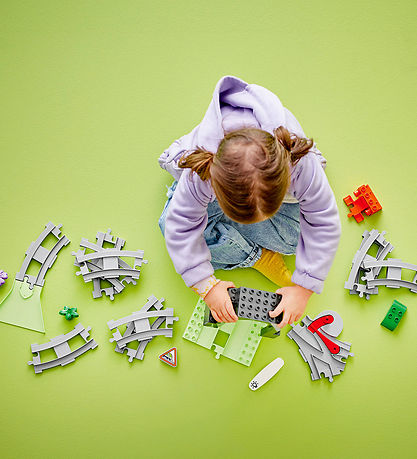 LEGO® DUPLO - Togtunnel Og Spor Udvidelsessæt 10425 - 20 Dele