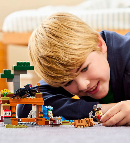 LEGO® Minecraft - Bæltedyrs-mineekspeditionen 21269 - 247 Dele