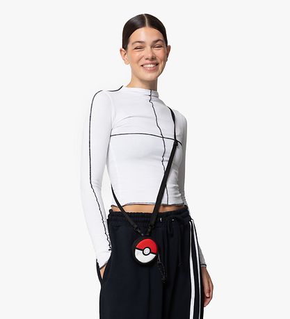 Eastpak Taske - Groupie - Pokemon Ball