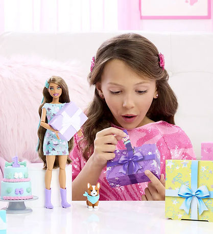 Barbie Dukke - Party Unboxed Brunette Doll