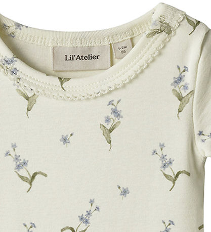 Lil' Atelier Body k/æ - NbfGayo - Coconut Milk/Forget Me Not