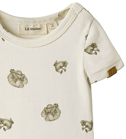 Lil' Atelier Body k/æ - NbmGayo - Coconut Milk/Frog