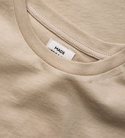 Mads Nørgaard T-shirt - Thorlino - Trench Coat