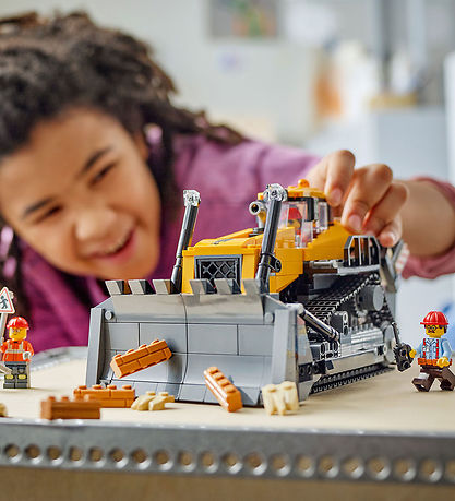 LEGO® City - Gul bulldozer 60466 - 682 dele