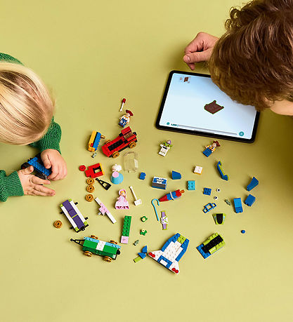 LEGO® Disney - Toy Story-fejring: Tog og fjernstyret bil 43264 -