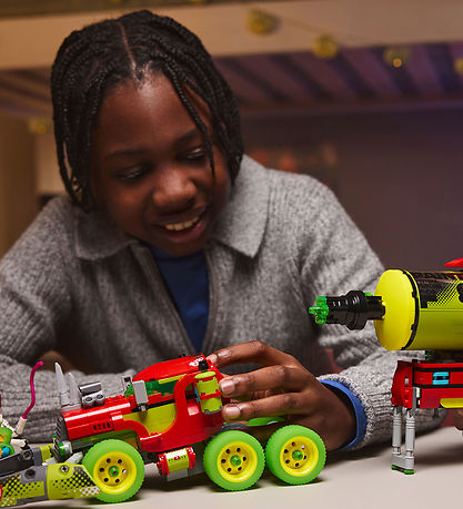 LEGO® DREAMZzz - Mateos Spraydåsevogn 71499 - 929 Dele
