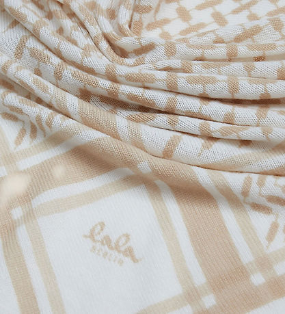 Lala Berlin Tørklæde - Triangel Solid M - Arpa