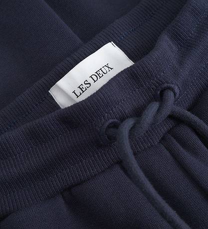 Les Deux Sweatpants - Aidan - Dark Navy Blue m. Logo