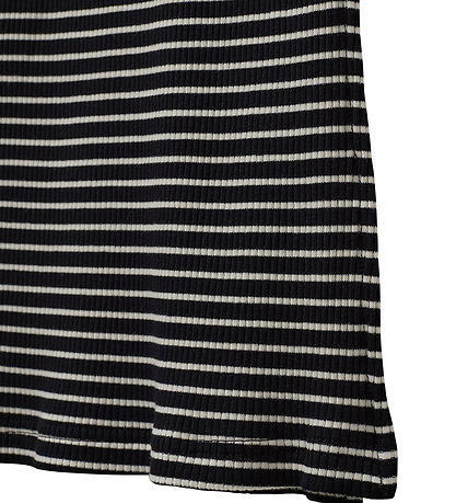 Sofie Schnoor Kjole - Rib - Facita - Black Striped
