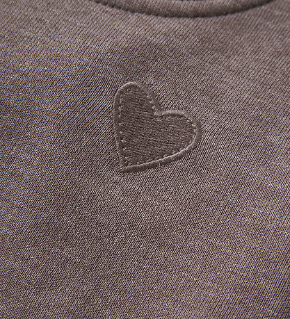 Name it Kjole - NmfVima - Peppercorn/Heart Embroidery