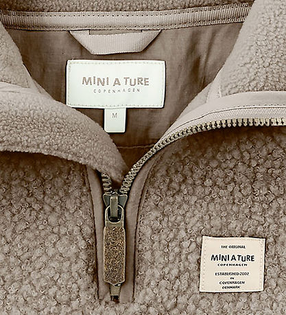 Mini A Ture Halsedisse - Teddyfleece - MatAkton - Grey Brown