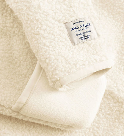 Mini A Ture Fleecedragt - MatAdel - Angora Cream