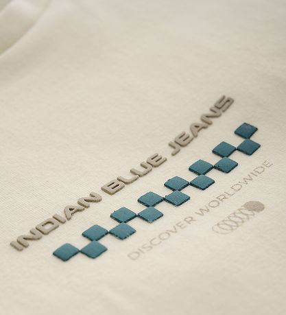 Indian Blue Jeans T-shirt - Sandshell m. Print
