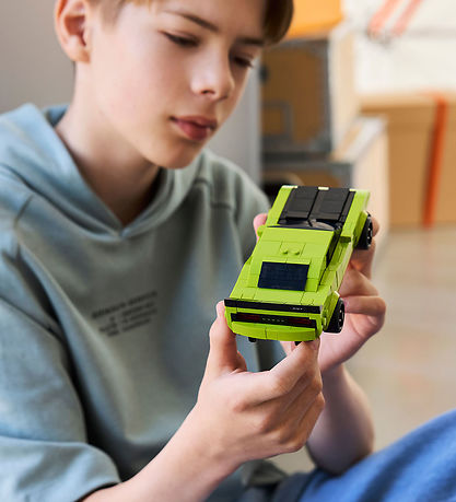 LEGO® Speed Champions - Dodge Challenger SRT Hellcat 77237 - 390