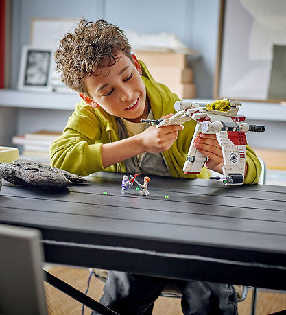 LEGO® Star Wars - V-19 Torrent Stjernejager 75432 - 567 Dele