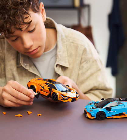 LEGO® Speed Champions - Lamborghini Revuelto Og Huracán STO 7723