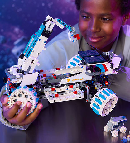 LEGO® Technic - Lunar Outpost Månerover Rumfartøj 42211 - 1082 D