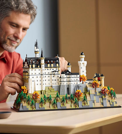 LEGO® Architecture - Neuschwanstein Slot 21063 - 3455 Dele