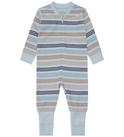 Hust and Claire Natdragt - Manu - Baby Blue