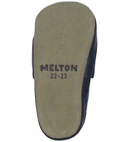 Melton Skindfutter - Dinosaur - Navy Academy