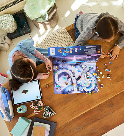 LEGO® Disney Frost Julekalender - 43273 - 231 Dele