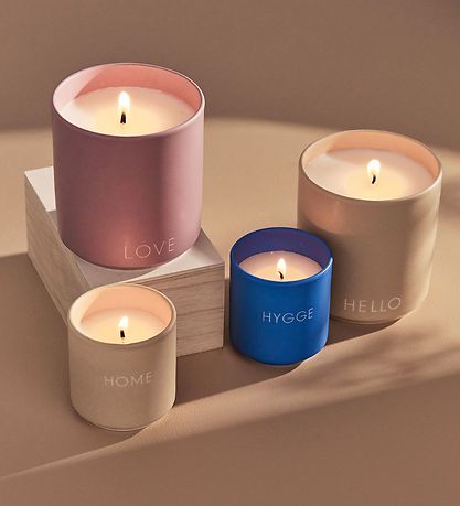 Design Letters Duftlys - Scented Candle - Mango & Monoi Blossom
