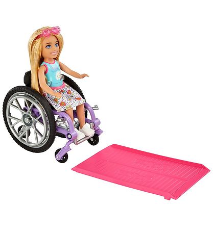 Barbie Dukke - Chelsea Lillesster I Krestol