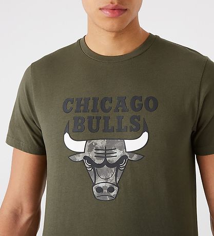 New Era T-Shirt - Chicago Bulls - Army Grn