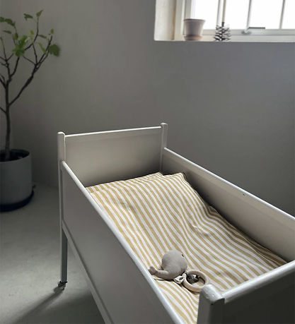 Pine Cone Sengetøj - Junior - Mustard Stripe