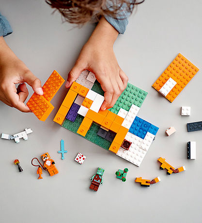 LEGO® Minecraft - Rævehytten 21178 - 193 Dele