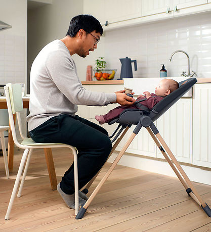 Maxi-Cosi Højstol - Ava - 63,5x85x104,5 cm - Beyond Grey