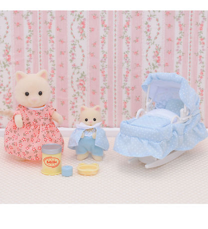 Sylvanian Families - The New Arrival - 5433