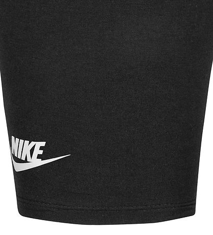 Nike Shorts - Sort